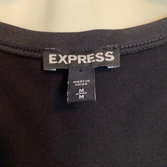 4/$20 Express Tank top - Picture 4 of 6